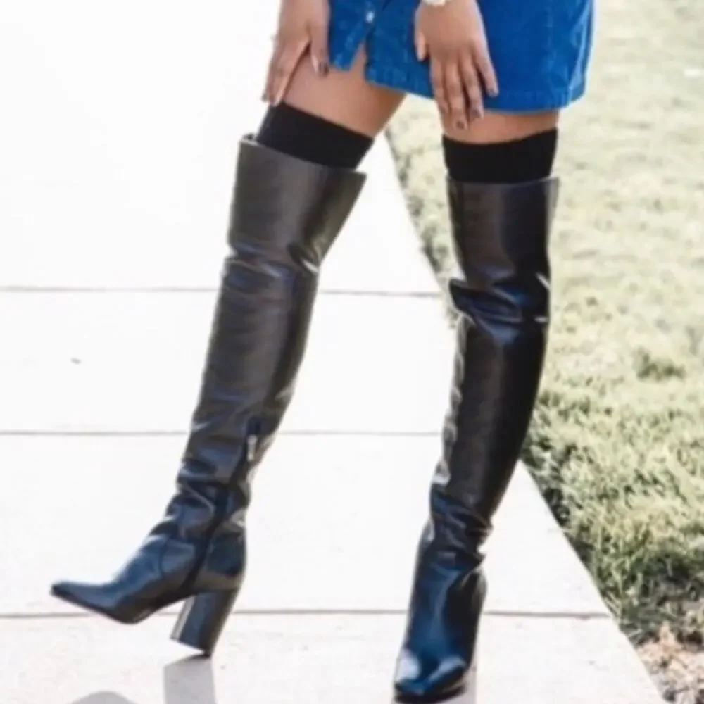 NEW Via Spiga Pebbled Leather Over The Knee OTK Chunky Heel Almond Boots 5.5 NIB